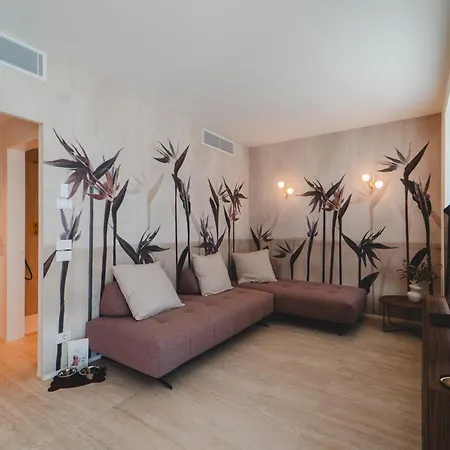 Apartment Marlin White *